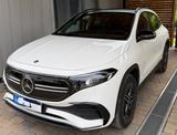 Mercedes-Benz EQA 250 AMG Line, AHK, Panorama-Schiebedach - Mercedes-Benz EQA von privat