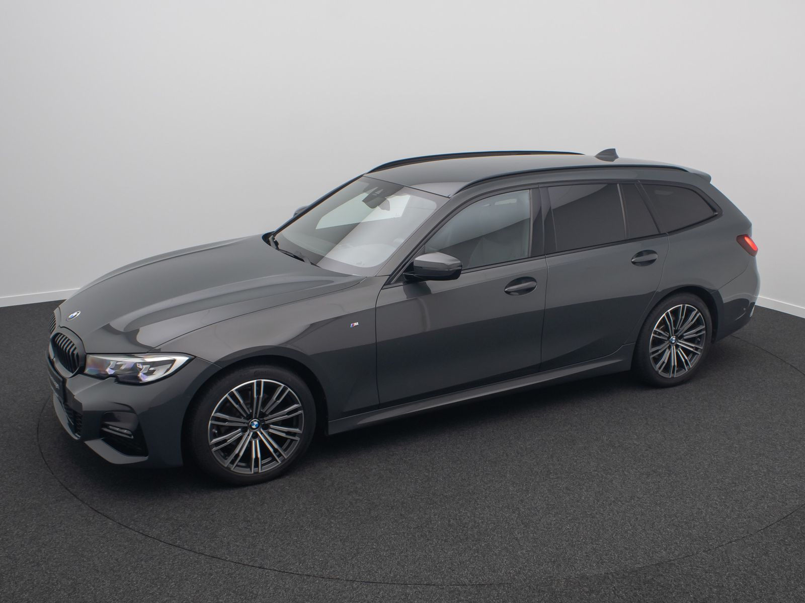Fahrzeugabbildung BMW 320d xD M Sport Kamera Komfort DAB Individual