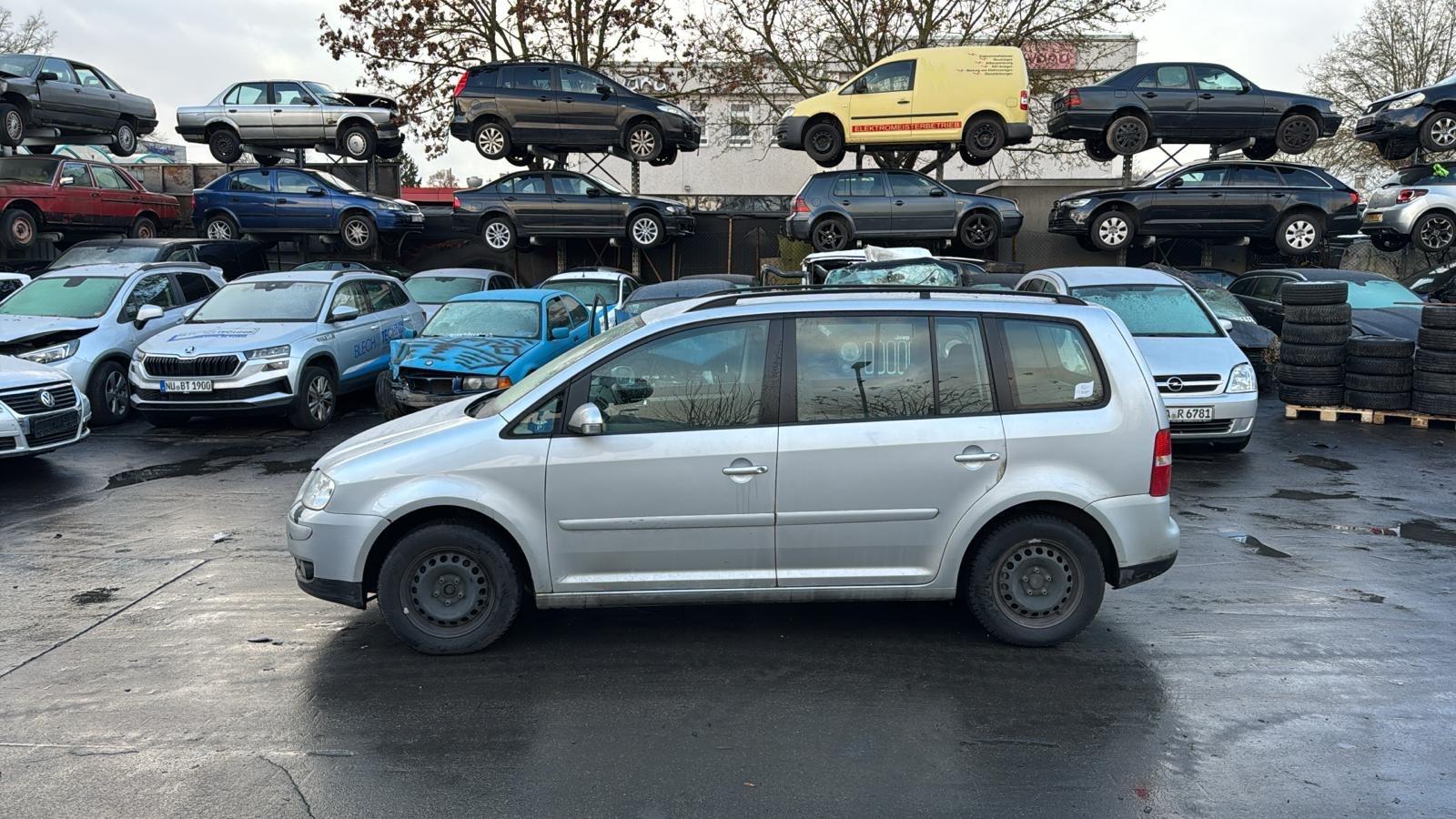 Volkswagen Touran Trendline,Klima,Euro4,kupplung defe.,usw.