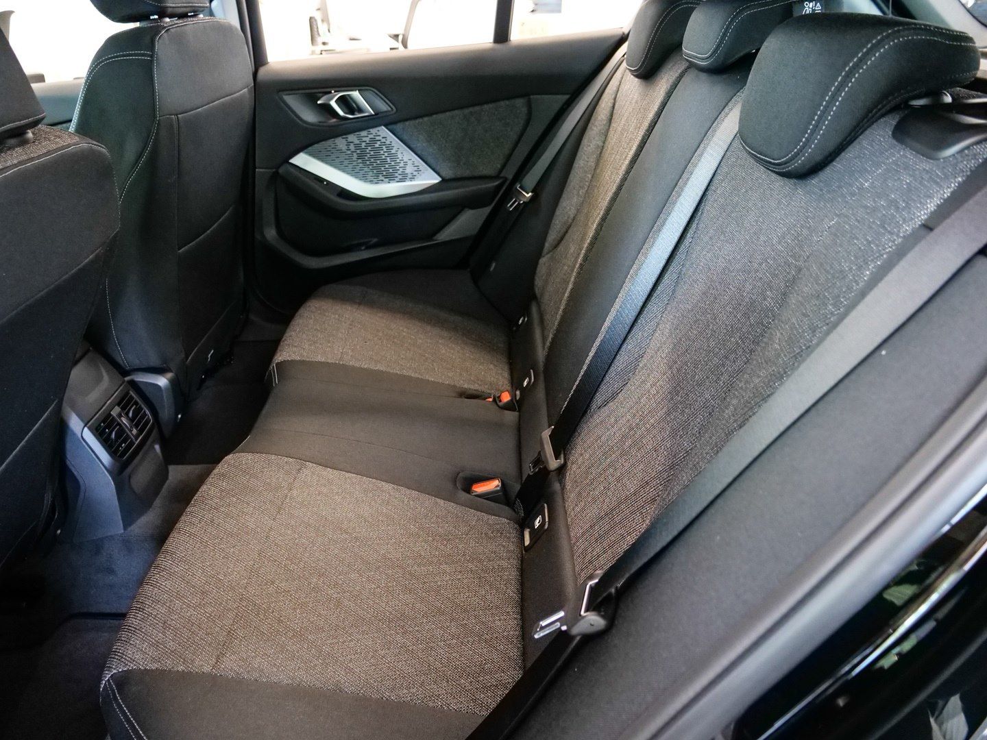 BMW 120 - Bild 11