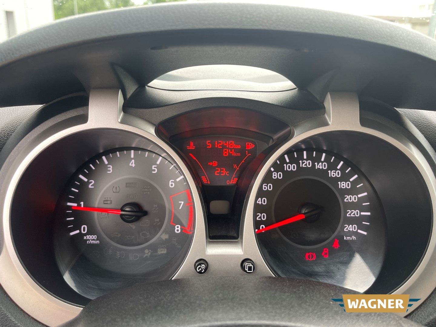 Fahrzeugabbildung Nissan Juke Acenta Klimaautomatik Navi Tempomat