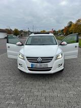 Volkswagen Niedernhause 65527 - Volkswagen Tiguan mit Diesel-Antrieb: Limousine