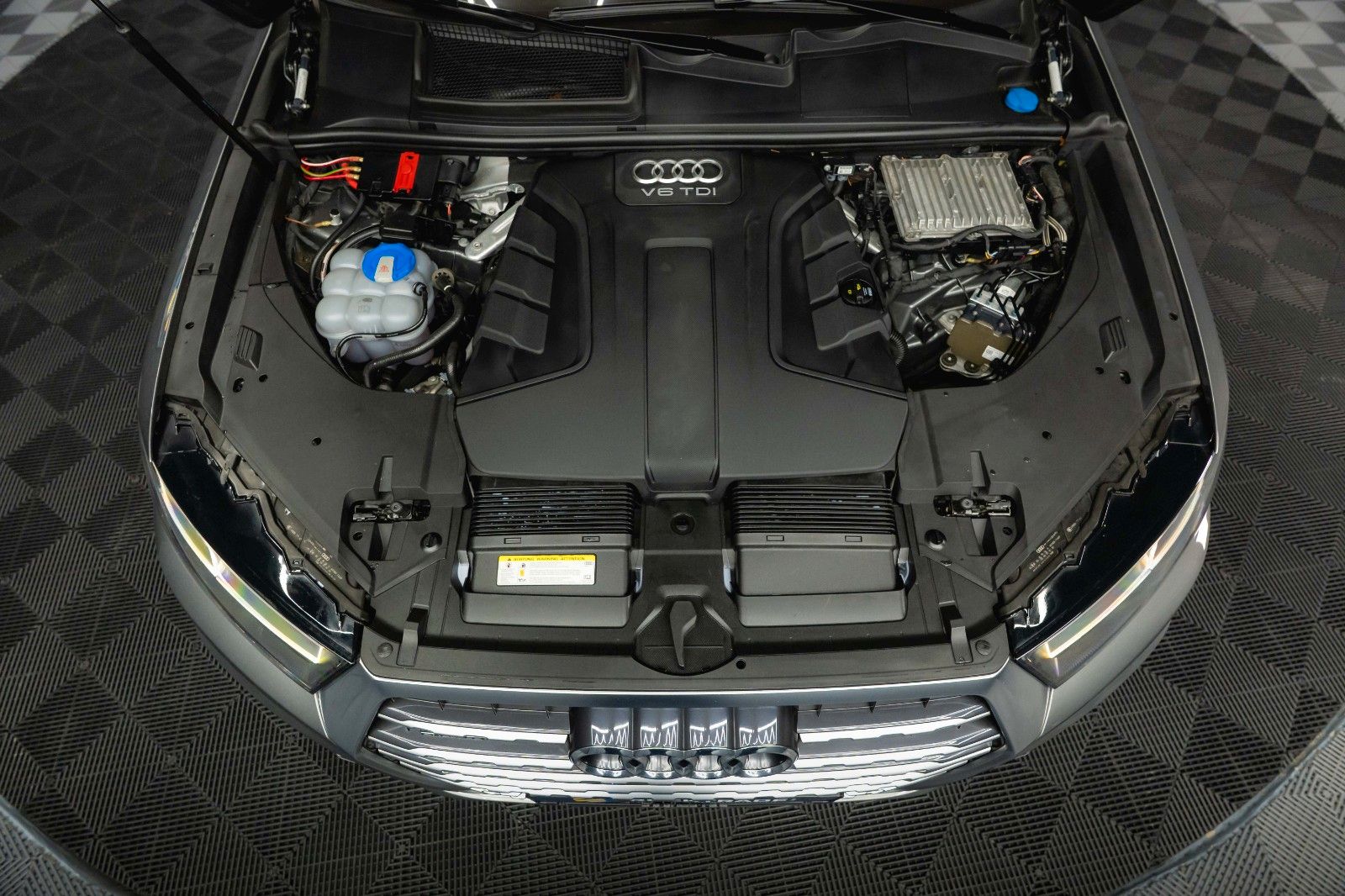 Fahrzeugabbildung Audi Q7 3.0 TDI quattro S-Line Plus *Pano*ACC*LED*