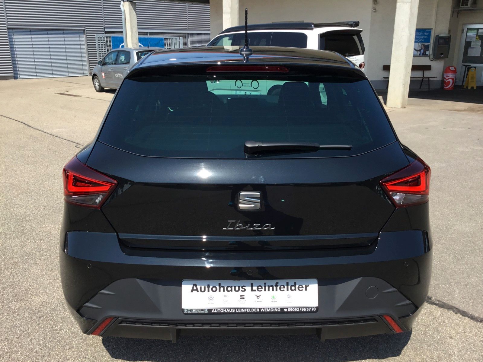 Fahrzeugabbildung SEAT Ibiza 1.0TSI Style DSG+ACC+16"+Navi+LED+FullLink