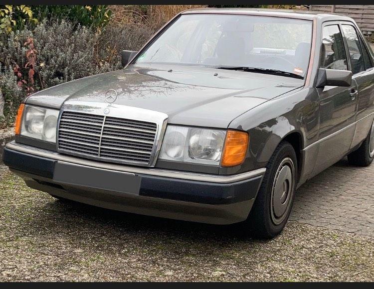 Mercedes-Benz 200