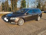 Volkswagen Passat 2.0 BlueTDI DSG Exclusive Exclusive - Volkswagen Passat: Exclusive