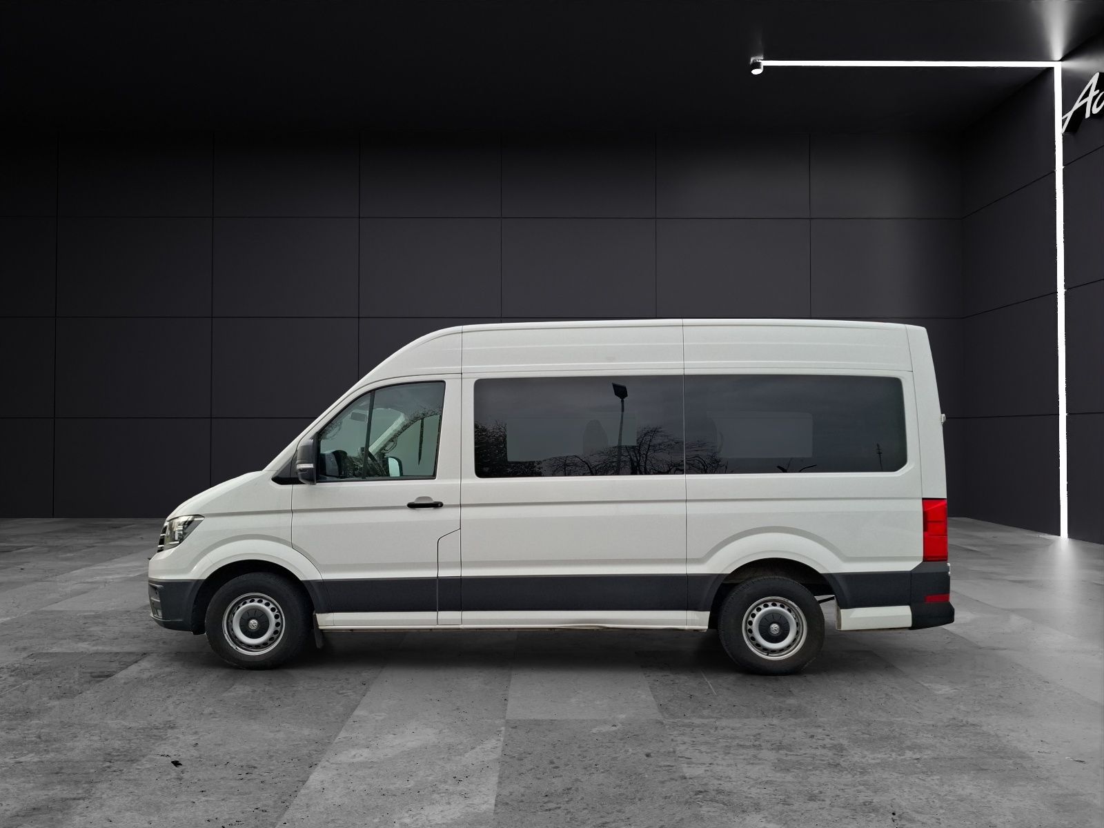 Fahrzeugabbildung Volkswagen Crafter Kasten 35 MR 4Mo 9-Si Rollstuhllift Trit