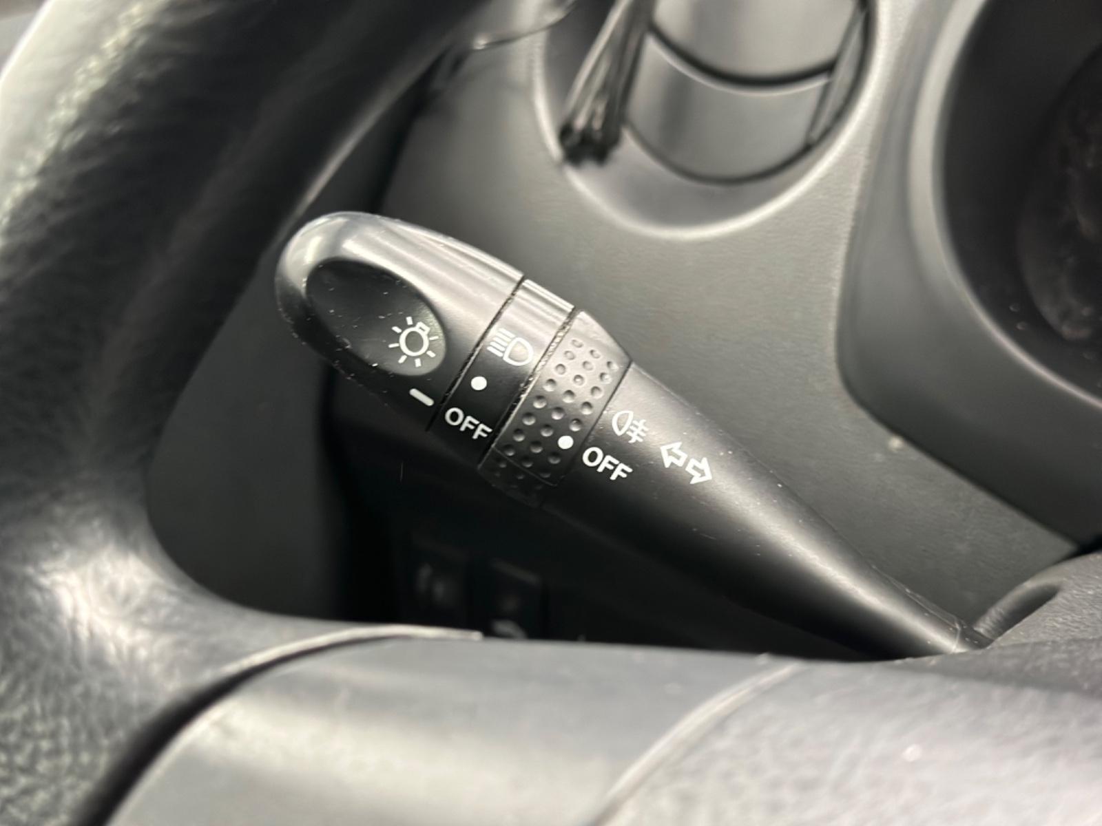 Car Image 29