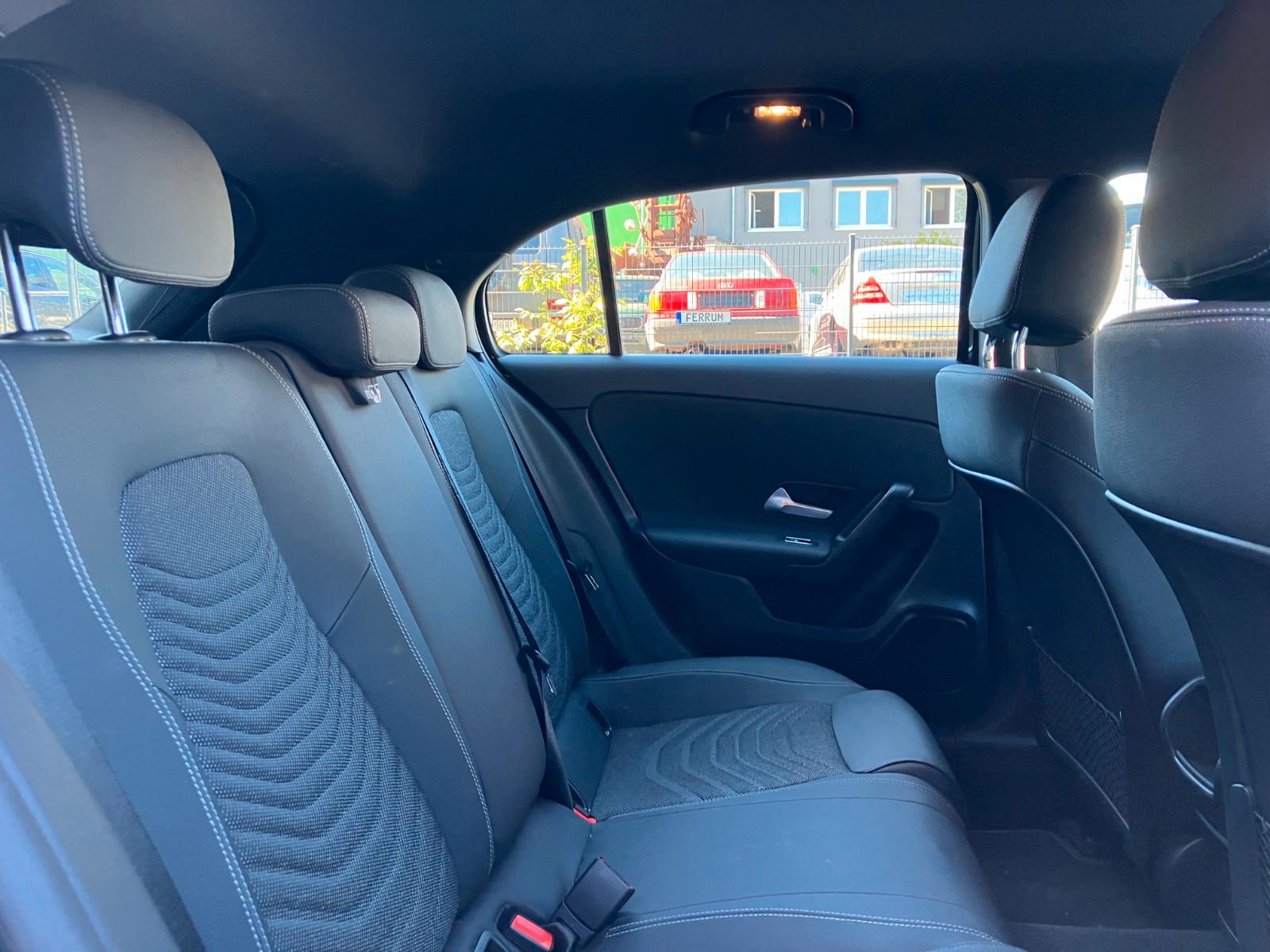 Mercedes-Benz A 250 e