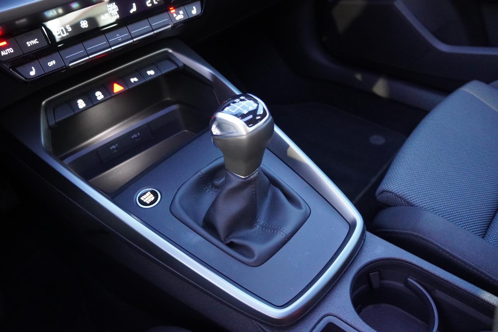 Audi A3 Sportback 35 TFSI advanced LED Klimaaut. PDC, миниатюра 19