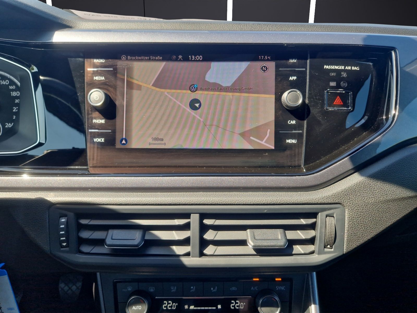 Fahrzeugabbildung Volkswagen Polo Highline TSI, LED ACC SHZ NAVI PDC