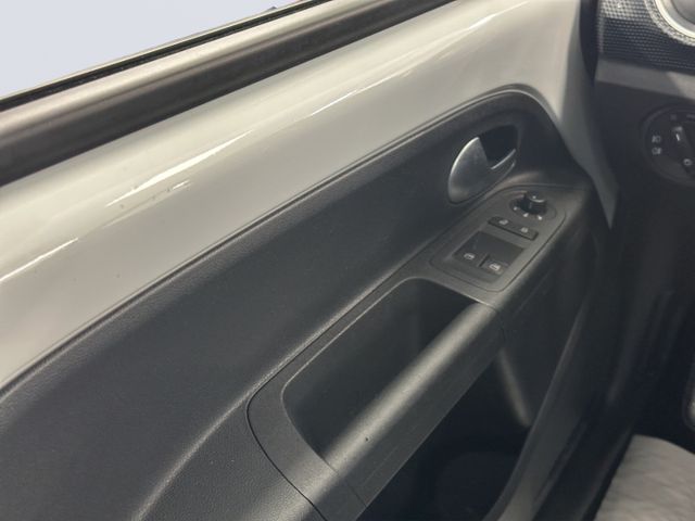 up! 1.0 Schalter 48kW Klima PDc hi. Sitzheizung 