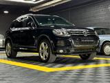 Volkswagen Touareg V8 /TDI/R Line/Leder/ - Volkswagen Touareg mit Diesel-Antrieb: V8tdi
