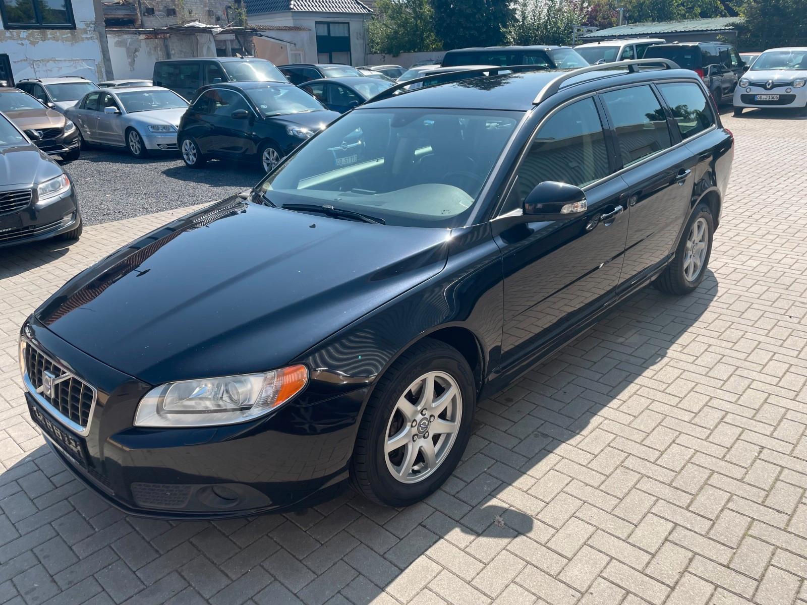 Volvo V70 D4 Momentum NAVI, Leder, Shz, ATM