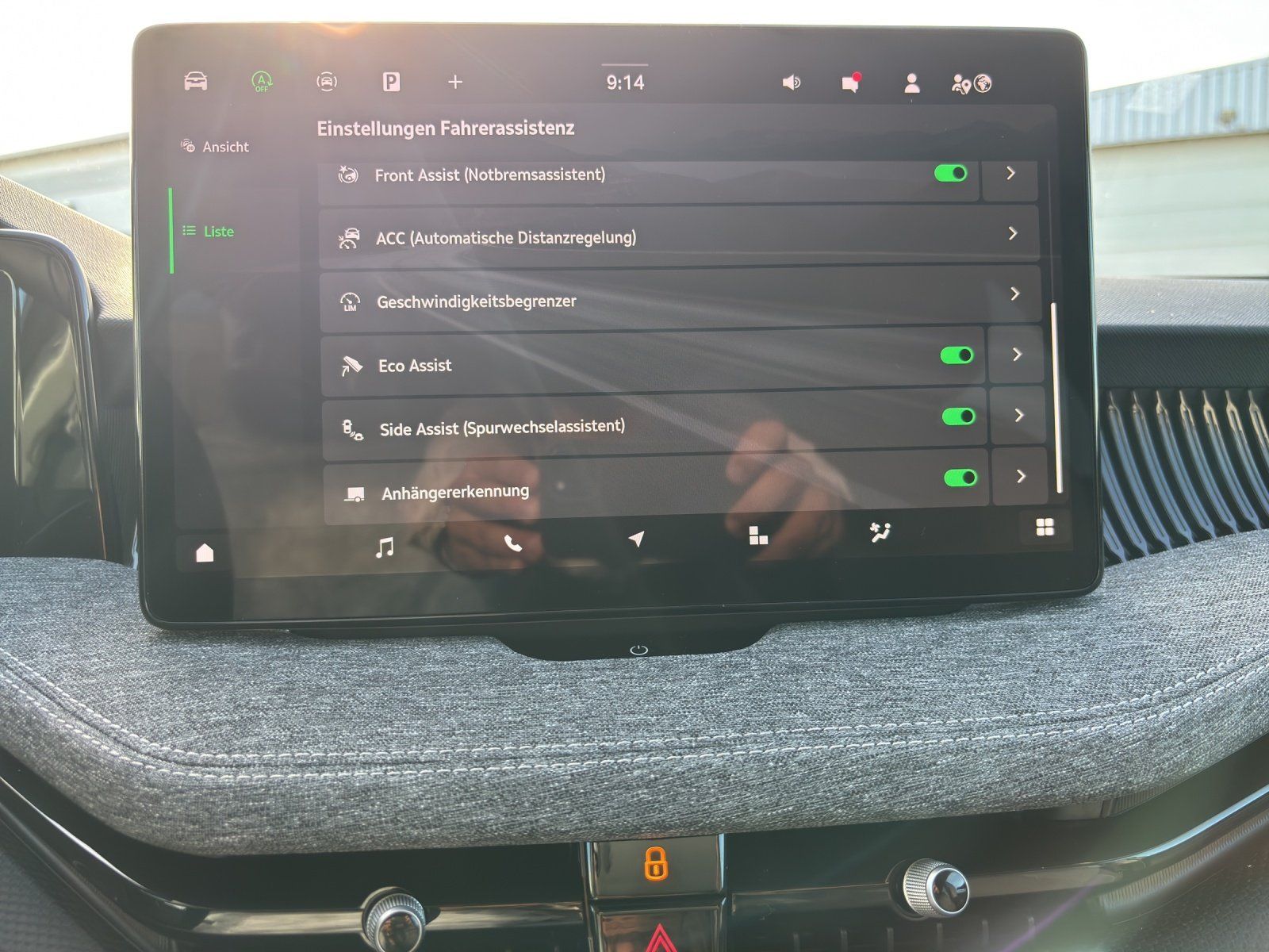 Fahrzeugabbildung SKODA Superb Combi Selection 2,0 TDI 110 kW DSG