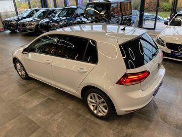 MYAUTOCENTER – Gebraucht- und Jahreswagen mit Werkstattservice in Pfaffenhofen Volkswagen Golf VII Lim. Comfortline BMTStart-Stopp*Klima*