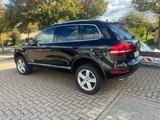 Volkswagen Touareg 3.0 V6 TDI Tiptr Exclusive BMot Tech... - Volkswagen Touareg aus 2010: TDI