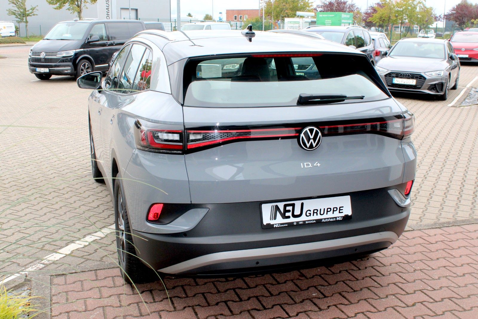 Volkswagen ID.4 Pro 77 82 kW h SoH 100 opt. Laden GJ-Reifen foto 3