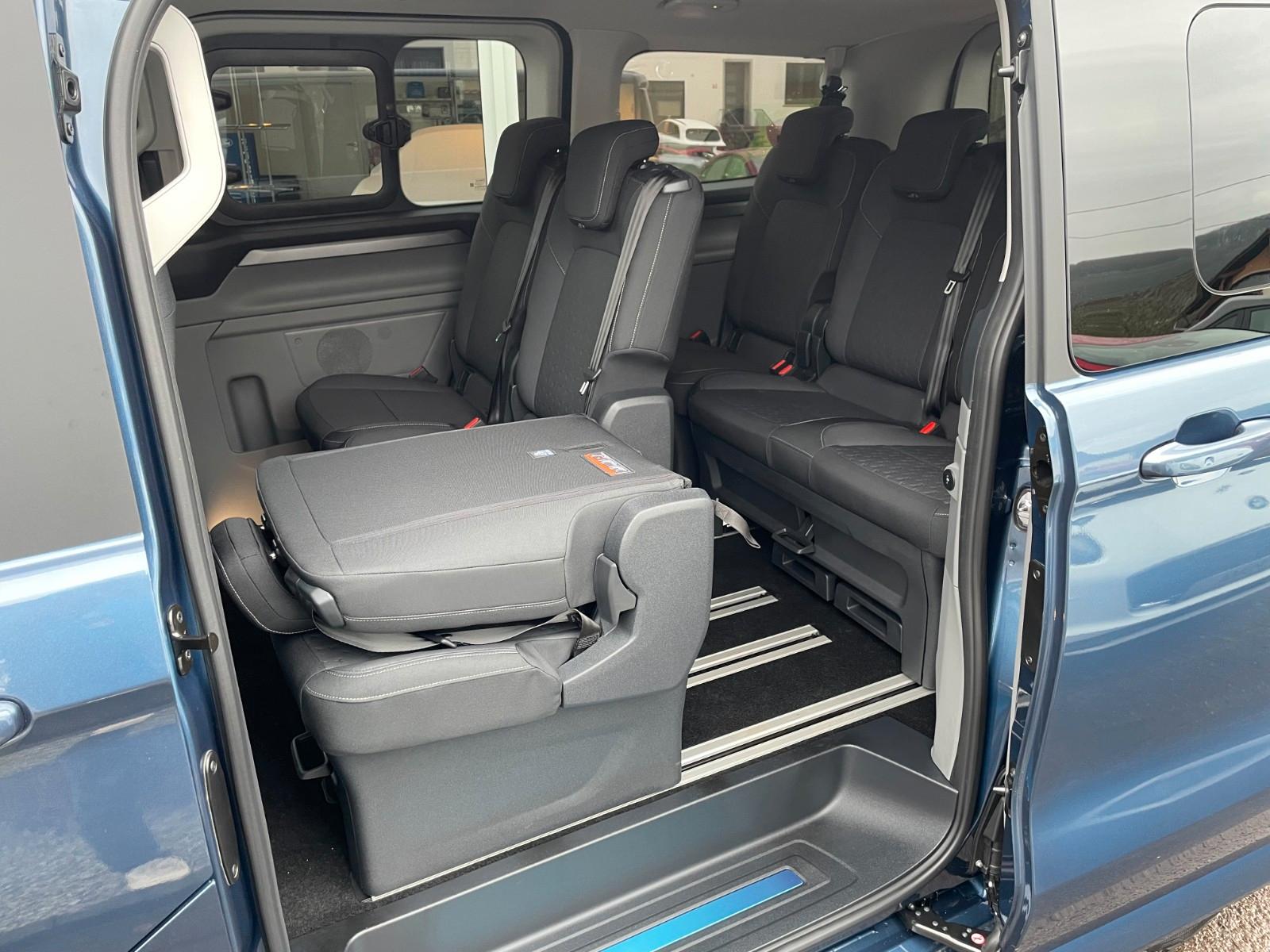 Ford Tourneo Custom L1 Titanium 150PS Schaltgetriebe