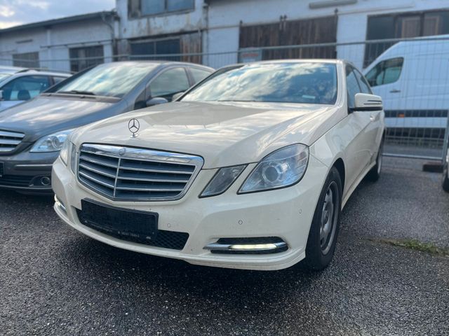 Mercedes-Benz E 200 CDI BlueEfficiency Navi. BT. PDC. Sitzh.