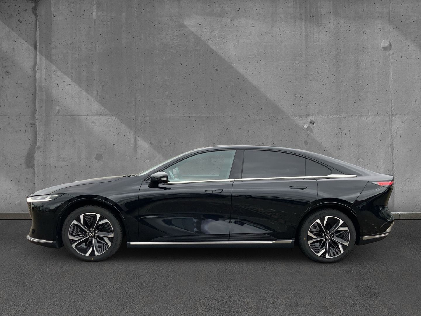 Mazda 6e 190 kW Takumi Plus Pano Sony LED 360 Navi HUD imagem 2