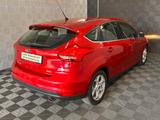 Ford Focus Lim.*TITANIUM*BUSINESS-TEMPO-SHZ-NAVI-PDC - gebrauchte Ford Focus aus dem Jahr 2016