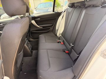 BMW 120 - 11