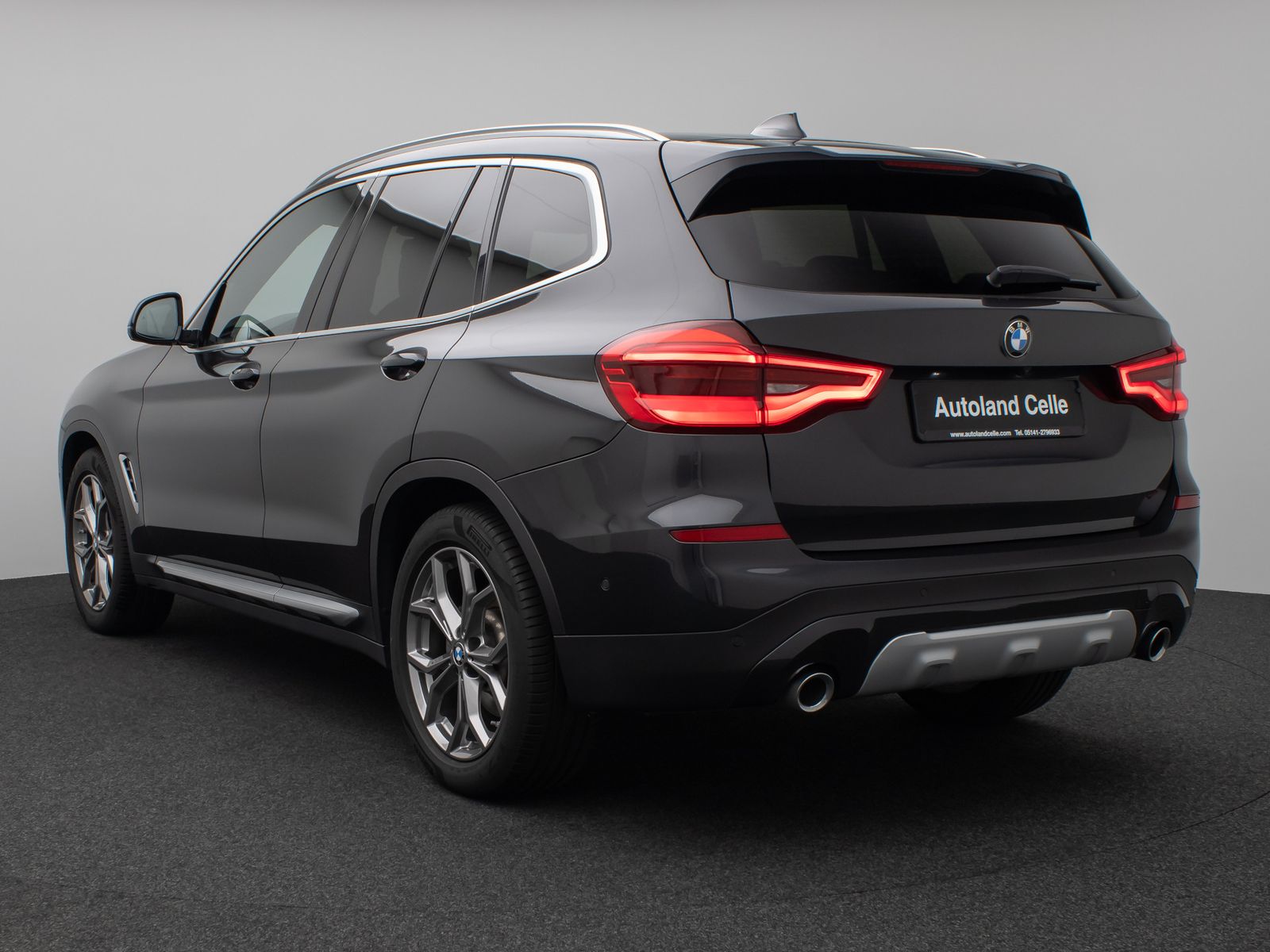 Fahrzeugabbildung BMW X3 xD20d xLine 360°HUD DAB HiFi Alarm Komfort