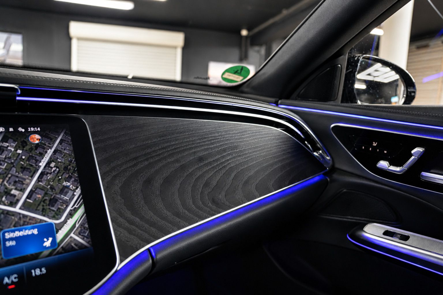 Fahrzeugabbildung Mercedes-Benz E E 220d*AMG*Ambiente*360°*Digital Light*Virtual