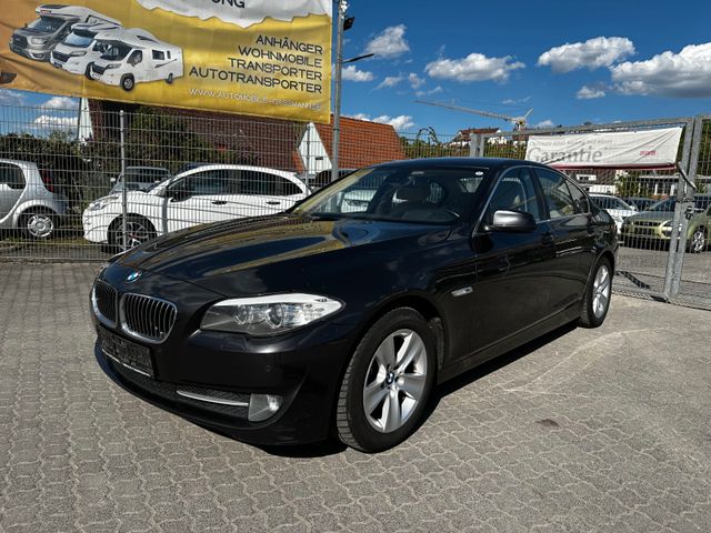 BMW 530d Navi+ Leder HuD BiXenon Automatik AHK PDC+