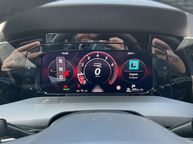 Golf VIII Variant R-Line 1.5 eTSI DSG