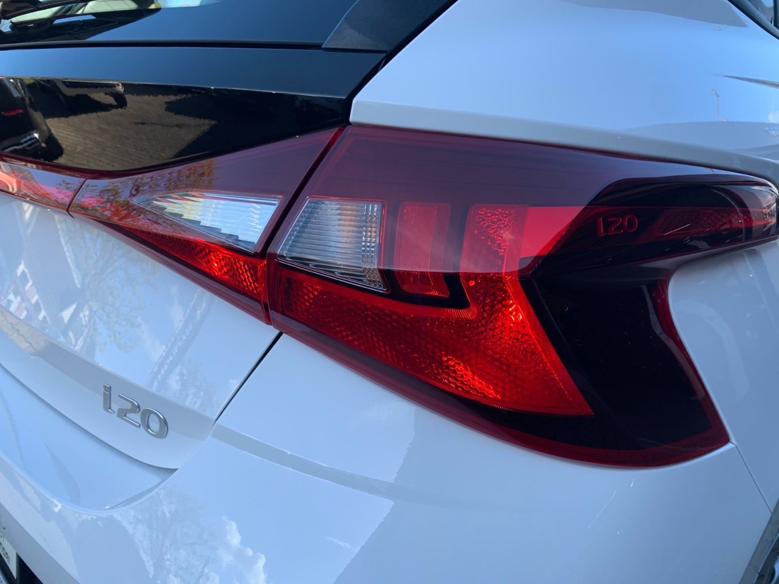 Fahrzeugabbildung Hyundai i20 1.2 Select Funktions Paket Navi