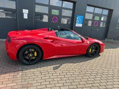 Fahrzeugabbildung Ferrari 488 Spider*Lift*PDC*RFK*elektr. Sitze*Mwst