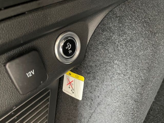 Fahrzeugabbildung Ford Kuga ST-Line X 1.5 totWinkelASS Kamera DAB