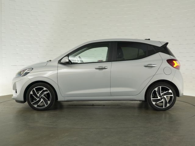 i10 FACELIFT PRIME AT+NAVI+RÜCKFAHRKAMERA+SITZ-/