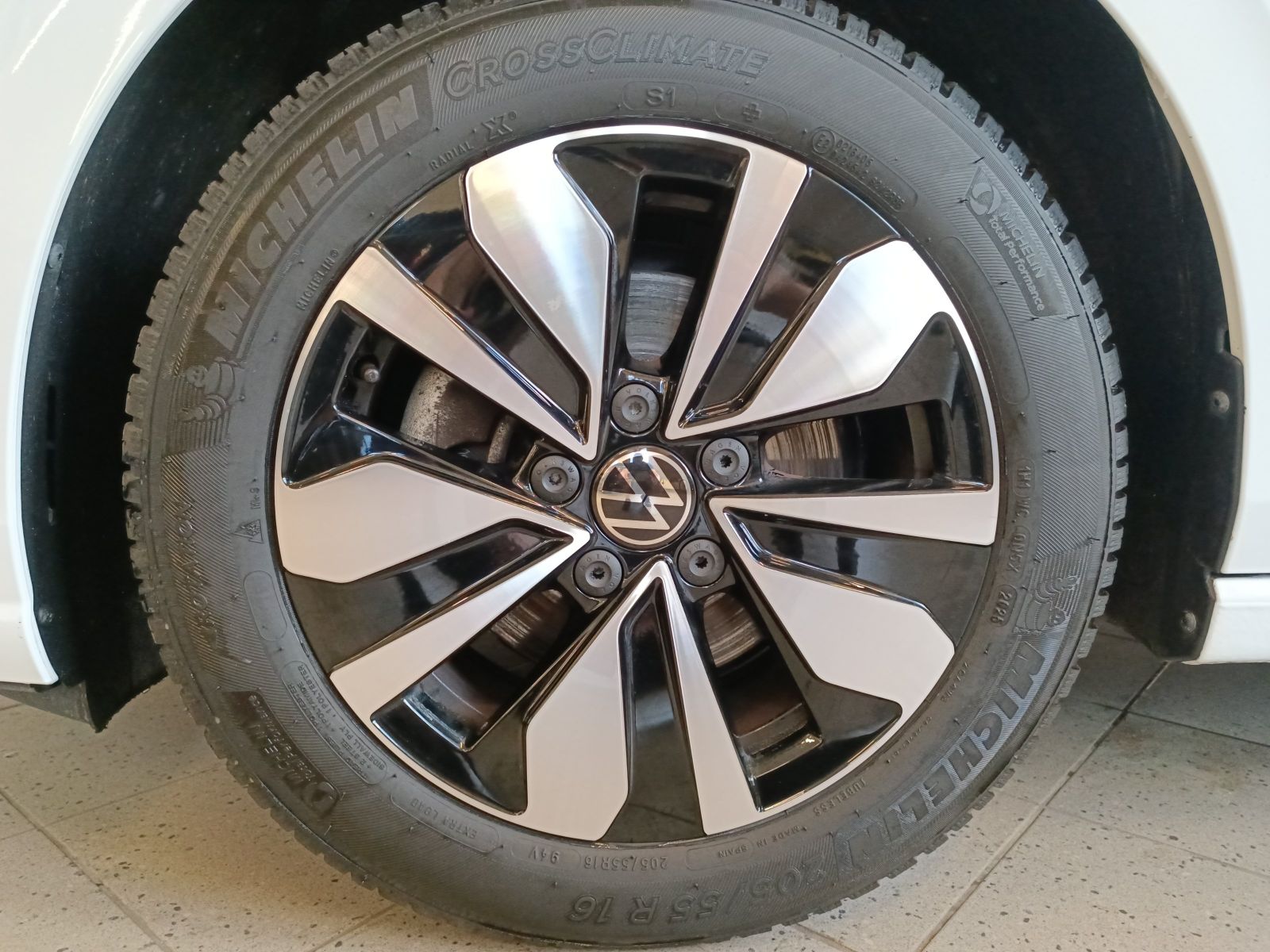 Volkswagen Golf - Bild 9