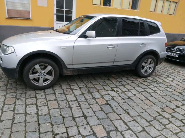 BMW X3, durchrepariert ohne Stau, Langstre...