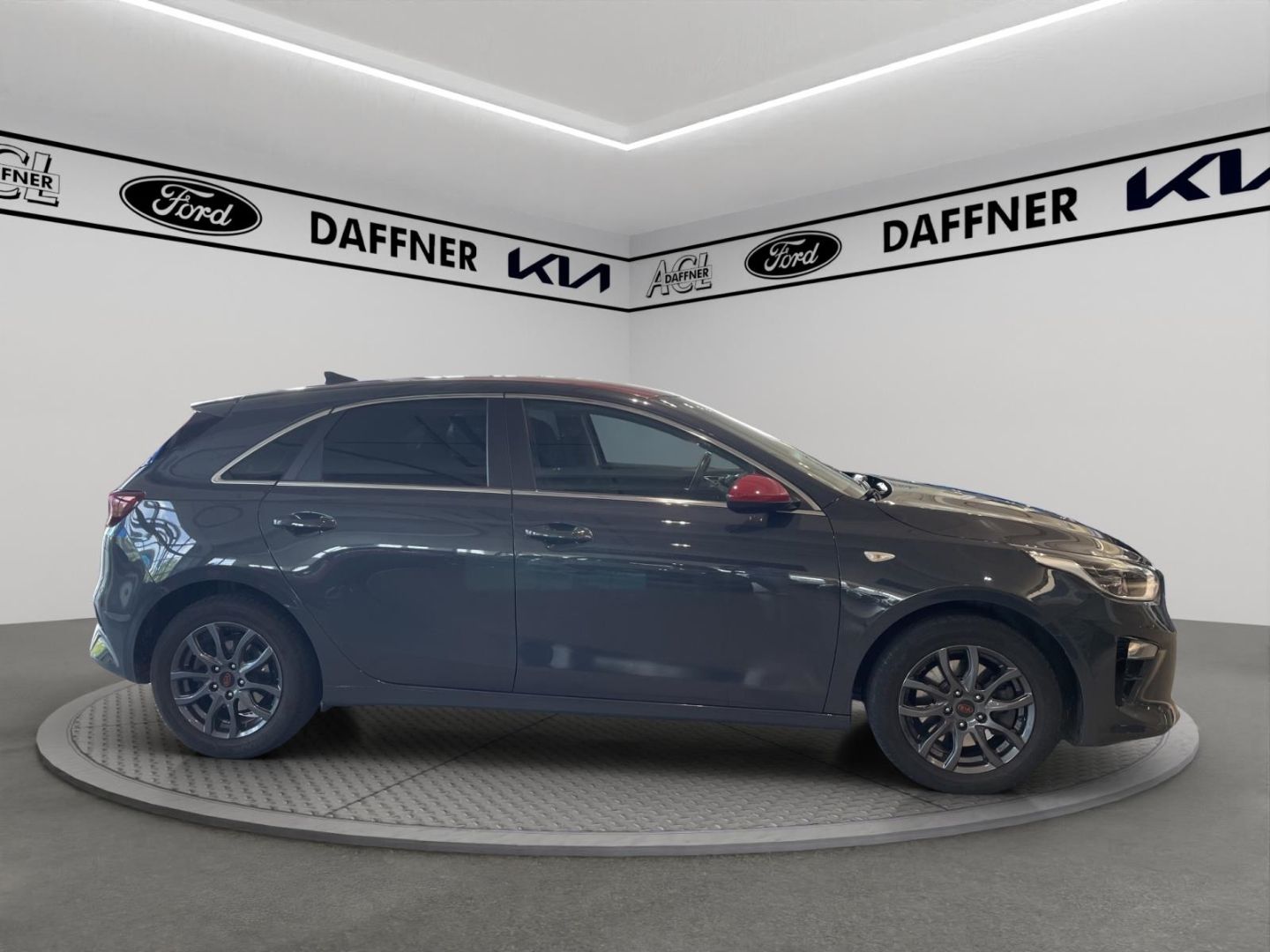 Fahrzeugabbildung Kia Ceed Vision Kamera DAB Tempomat Navi SpurhalteAS