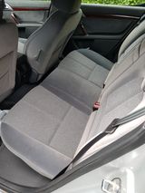 Peugeot 407 Tendance 125 Tendance - Peugeot 407: Limousine