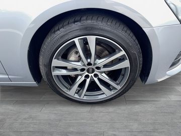 Audi A6 - 6