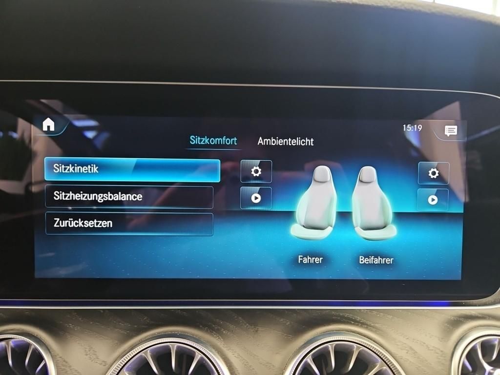 Fahrzeugabbildung Mercedes-Benz E 400 d 4M Coupé AMG ACC Sitzklima Airmatic HUD