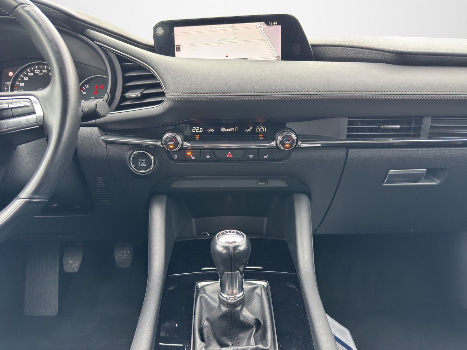 MAZDA 3 Selection 2.0 KLIMA / LEDER / HEAD-UP / BOSE / - Image 14