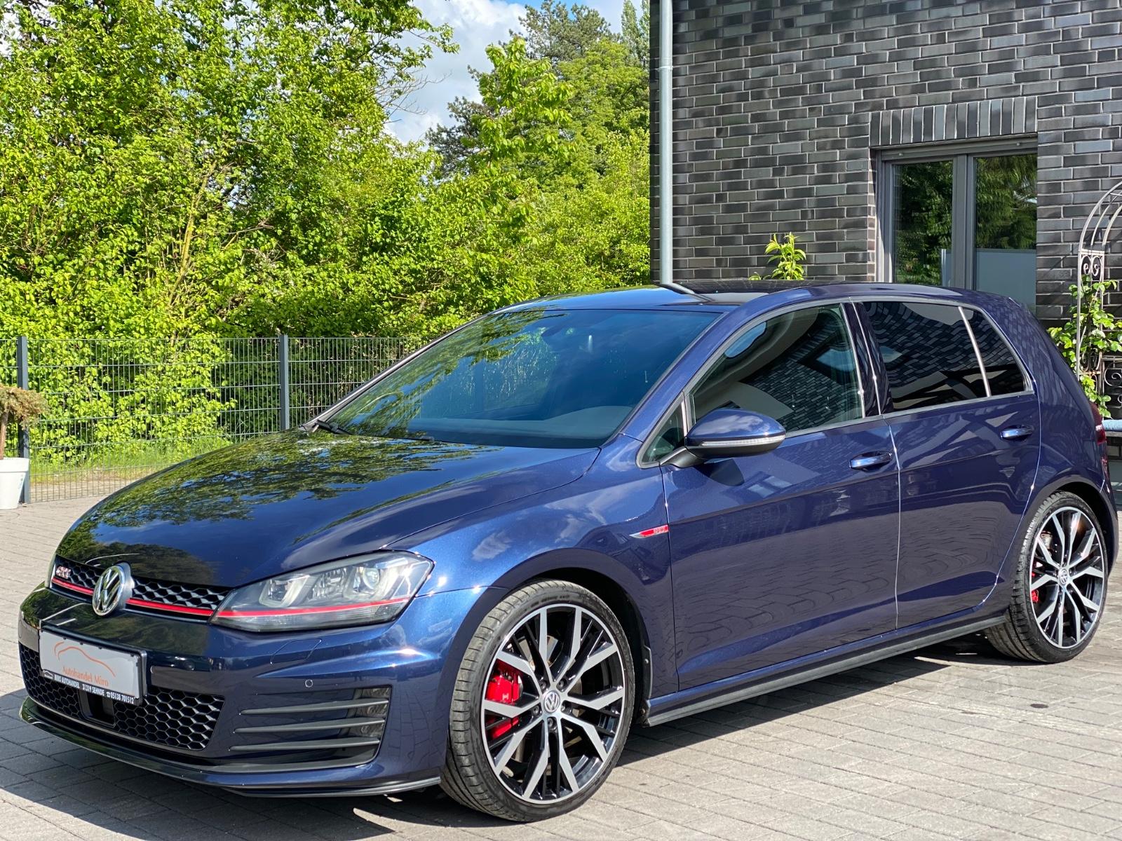 Volkswagen Golf VII Lim. GTI Performance BMT