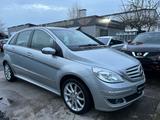 Mercedes-Benz B 200 Automatik, Navi, Leder,Klima,PDC - gebrauchte Mercedes-Benz B-Klasse aus dem Jahr 2005