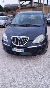 Lancia MUSA 1.3 Multijet - blaue Lancia MUSA