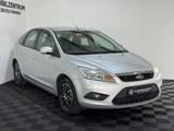 Ford Focus 1.6 Lim. *HU-NEU*KLIMA*BLUETOOTH* - Ford Focus aus 2011: Limousine