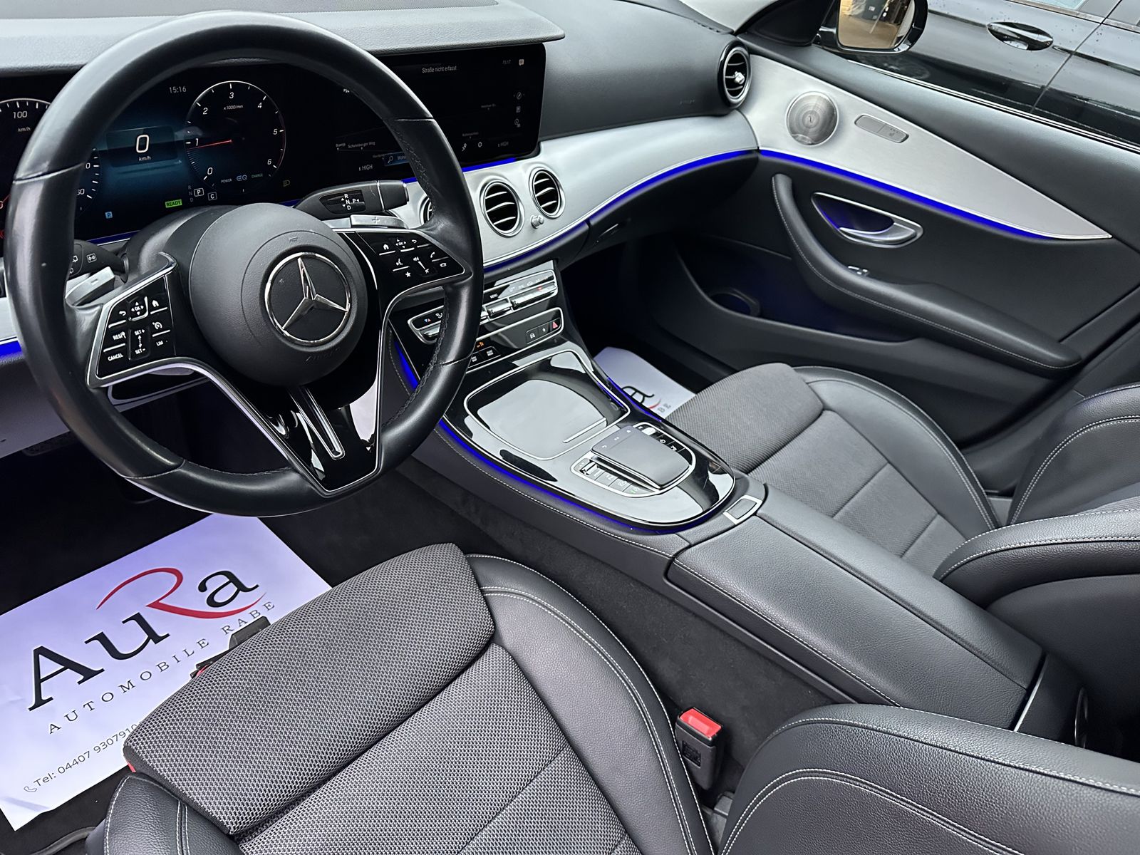 Fahrzeugabbildung Mercedes-Benz E 220d T Avantgarde NAV+LED+AHK+BURMESTER+KAM+VC