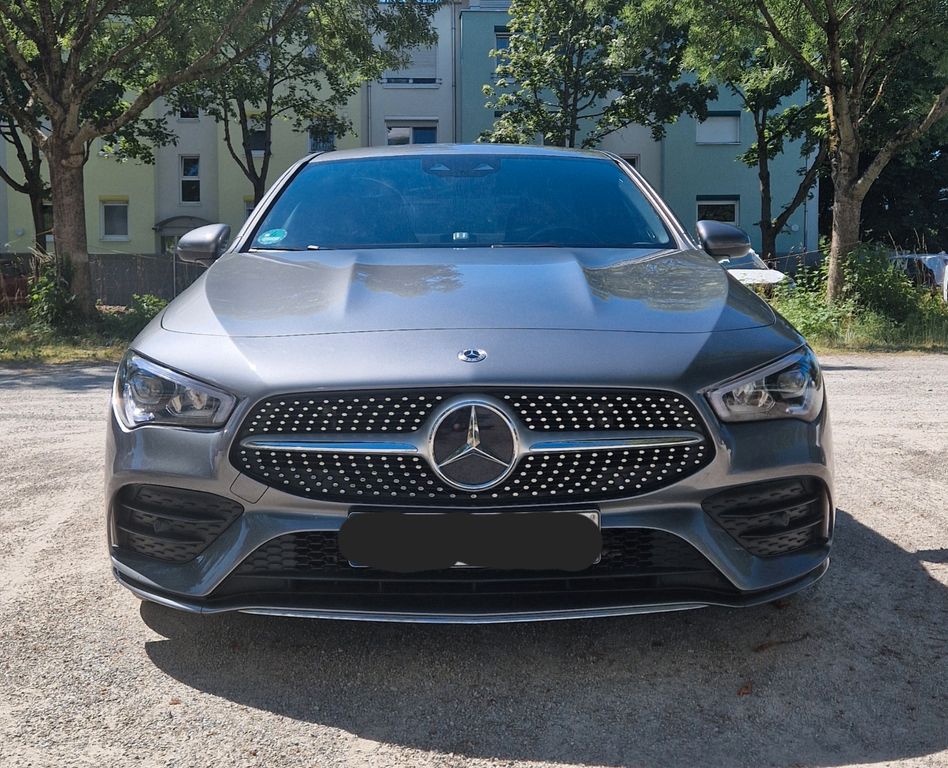 Image of Mercedes-Benz CLA 200