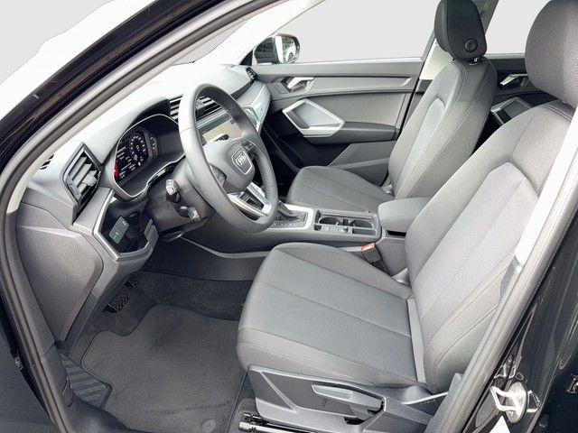 Audi Q3 35 TFSI S-tronic Advanced PANO+NAVI+PDC+LM18" foto 8