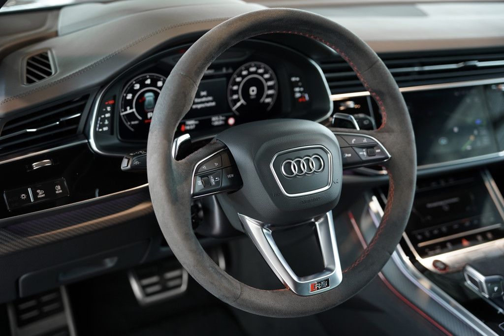 Audi Rsq8